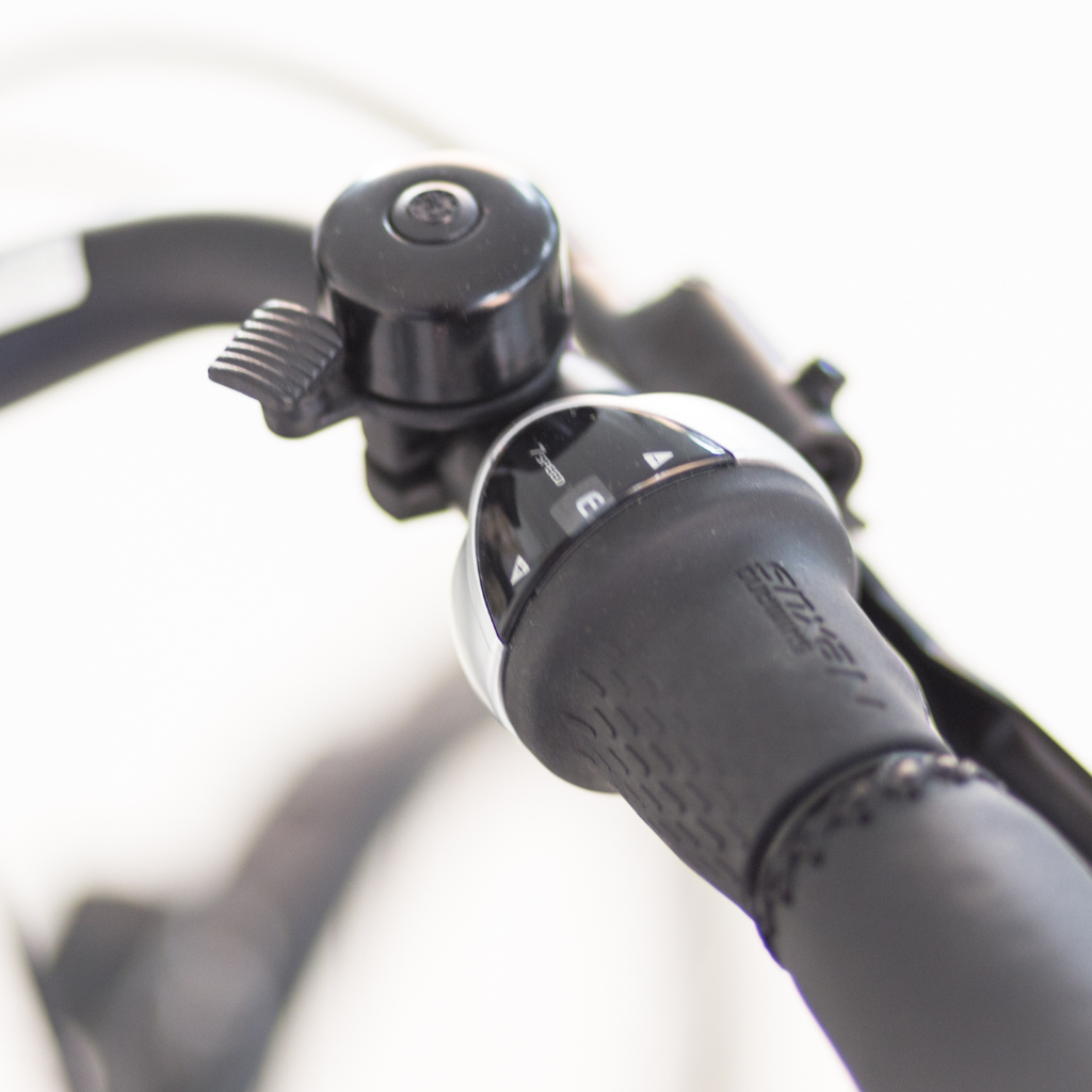 PUCH E-Maxi Belt Active Plus 500 | Blue Indigo Glossy (Heren)